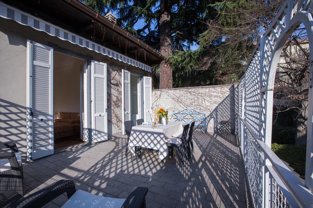Villa Cernobbio Bilik gambar